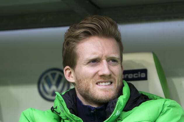 Fußball, Bundesliga, VfL Wolfsburg - FC Bayern München; Andre Schürrle (Weltmeister; Wolfsburg) Portrait, Porträt, Einzelbild. xtgx