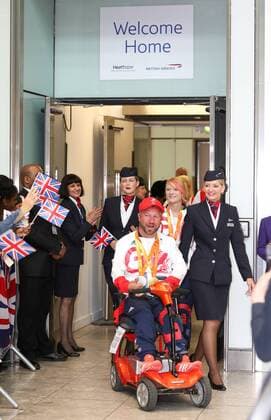 September 20, 2016 - London, London, UK - London, UK. Team GB Paralympian Lee Pearson arrives at terminal 5 of London Heathrow Airport after flying on British Airways flight BA2016. Team GB finished second in the Paralympics medals table with 147 medals beating their total of 120 at London 2012. Paralympians Return Home  - ZUMAl94_