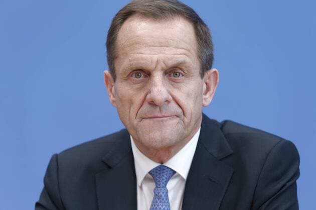 2016-11-24, Berlin, Deutschland - Bundespressekonferenz: Vorstellung des Konzepts zur Restrukturierung des Leistungssports und der Spitzensportförderung. Im Bild Alfons Hörmann, Präsident des Deutschen Olympischen Sportbundes. Alfons Hörmann