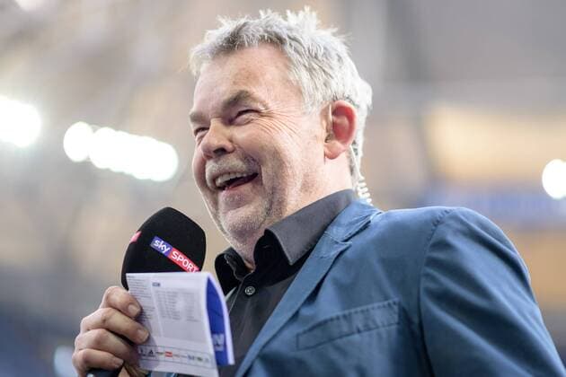 Manfred Breuckmann bei einem Sky Interview beim Bundesligaspiel zwischen dem FC Schalke 04 und dem FC Augsburg am 12.03.2017, Gelsenkirchen Copyright: xSchülerx xEibner-Pressefotox EP_jse