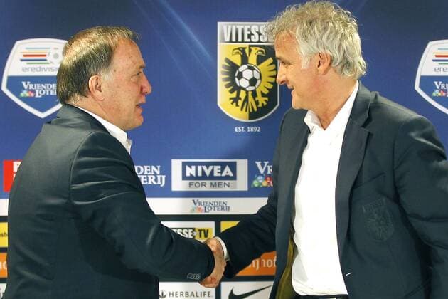 ARNHEM - Vitesse - PSV , Voetbal KNVB beker , seizoen 2012-2013 , 09-02-2012 , stadion Gelredome , PSV Eindhoven trainer Dick Advocaat (l) met Vitesse trainer Fred Rutten (r). vitesse - psv