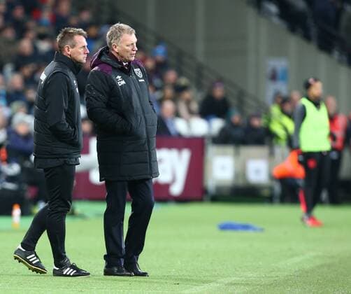 December 13, 2017 - London, United Kingdom - L-R Joint Assistant Manager Stuart Pearce and West Ham United manager David Moyes during Premier League match between West Ham United against Arsenal at The London Stadium, Queen Elizabeth II Olympic Park, London, Britain - 13 Dec 2017 West Ham United v Arsenal - Premier League  - ZUMAn230 20171213_zaa_n230_522 Copyright: xKieranxGalvinx
