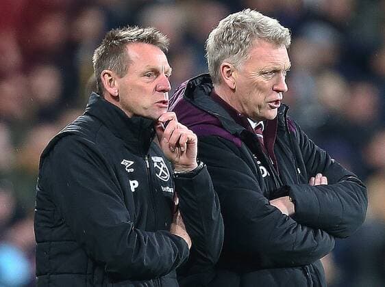 December 13, 2017 - London, United Kingdom - L-R Joint Assistant Manager Stuart Pearce and West Ham United manager David Moyes during Premier League match between West Ham United against Arsenal at The London Stadium, Queen Elizabeth II Olympic Park, London, Britain - 13 Dec 2017 West Ham United v Arsenal - Premier League  - ZUMAn230 20171213_zaa_n230_542 Copyright: xKieranxGalvinx