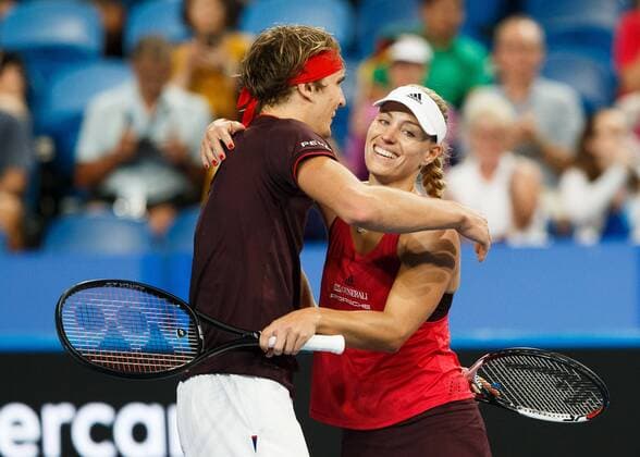 Themen der Woche - SPORT Bilder des Tages - SPORT ANGELIQUE KERBER ALEXANDER ZVEREV, Mixed Doubles Tennis - Hopman Cup 2018 - ITF - Perth Arena - Perth - Western Australia - Australia - 1 January 2018. Â Copyright: xJuergenxHasenkopfx
