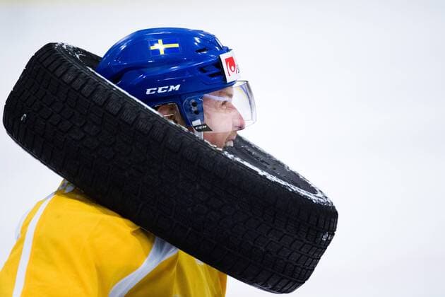Themen der Woche - SPORT Bilder des Tages - SPORT 180129 Erik Gustafsson under Sveriges ishockeylandslags träning inför OS 2018 den 29 januari 2018 i Stockholm. Copyright: SIMONxHASTEGARD BB180129SH101