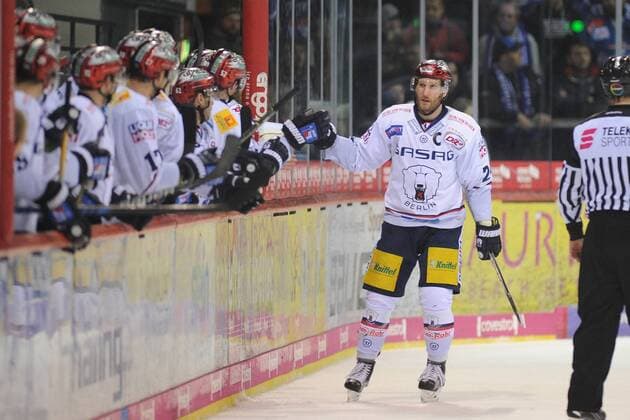 Andre Rankel (Eisbaeren Berlin) beim Spiel Schwenninger Wild Wings vs Eisbaeren Berlin, am 02.02.2018. Villingen-Schwenningen Copyright: xEIBNER SvenxLaeglerx EP_SLR