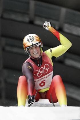 PyeongChang 2018 - Highlights der Olympischen Spiele Themen der Woche - SPORT Bilder des Tages - SPORT GEISENBERGER. Natalie Team GER Olympiasiegerin Rodeln Finale der Frauen Olympic Wintergames 2018 Pyeongchang South Korea Olympische Winterspiele 2018 Pyeongchang 13.Februar 2018