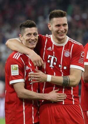 Fussball Bundesliga FC Bayern München - Borussia Mönchengladbach Robert Lewandowski und Niklas Süle München Bayern Deutschland Allianz Arena