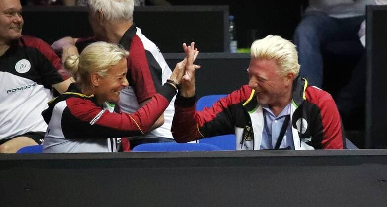 Themen der Woche - SPORT Bilder des Tages - SPORT Tennis Fed Cup 2018 Deutschland - Tschechien Deutschland, Stuttgart, 21.04.2018, Tennis, Fed Cup 2018, Deutschland - Tschechien: v.l. Barbara Rittner, Boris Becker.