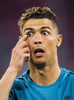Bilder des Tages - SPORT München, 25.04.2018 Cristiano Ronaldo (Real) guckt erschrocken Bayern München - Real Madrid