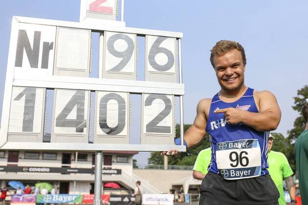 Themen der Woche - SPORT KW23 Bilder des Tages - SPORT Integratives Sportfest in , 09.06.2018 Neuer Weltrekord mit 14,02m: Niko Kappel (VfL Sindelfingen e.V. - T01 F41); Integratives Sportfest am 09.06.2018 im Manforter Stadion in (Deutschland).
