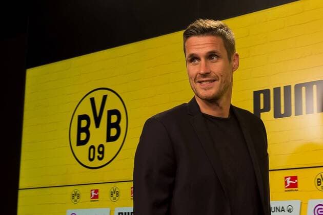 Sport Themen der Woche KW27 Sport - Bilder des Tages Dortmund, Germany, 2018-07-03, vorstellung von Sebastian Kehl, Leiter der Lizenzspielerabteilung Sebastian Kehl (BVB) Schaut ( DeFodi001