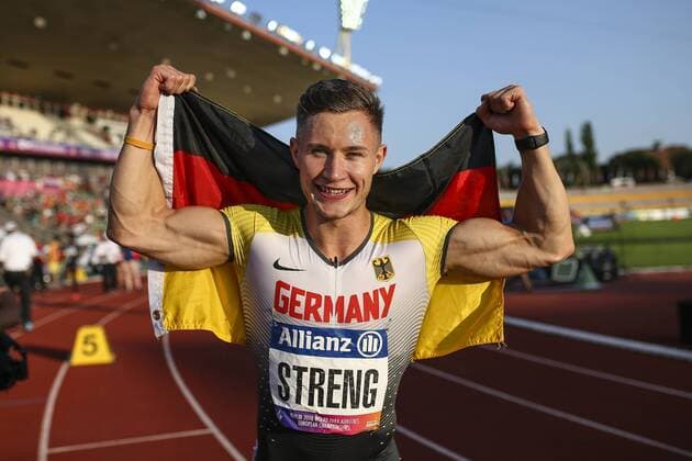 Sport Themen der Woche KW34 Sport Bilder des Tages Para Leichtathletik-EM; Berlin, 22.08.2018 Gold ueber 200m fuer Felix Streng (T64 GER TSV Bayer 04 Leverkusen); Para Leichtathletik-EM am 22.08.18 im Friedrich-Ludwig-Jahn-Sportpark in Berlin (Deutschland).
