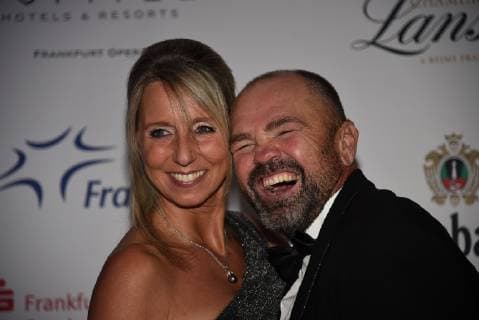 Sport Themen der Woche KW44 Sport Bilder des Tages 03.11.2018, Frankfurt am Main, Alte Oper Deutscher SportpresseBall 2018 red Carpet - Roter Teppich Ex-Boxprofi Sven Ottke und Frau Monic Frank