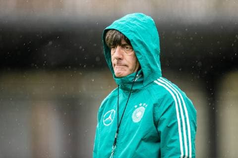Sport Themen der Woche KW46 Sport Bilder des Tages Trainer Joachim Loew waehrend des Trainings der Nationalmannschaft Deutschland zur Vorbereitung auf die Begegnung zwischen Deutschland und Russland im Red Bull Trainingszentrum am 13. November 2018 in Leipzig, Sachsen (Saxony), Deutschland (Germany) Photo: Hartmut Boesener Eibner FB-TR Nationalmannschaft Deutschland Leipzig Copyright: xEIBNER HartmutxBoesenerx EP_HBR