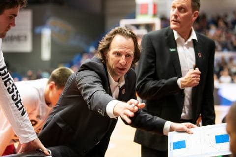 easycredit Basketball Bundesliga Spieltag 15 am 5.1.2019 Saison 2018 2019 Science City Jena vs Giessen 46ers Trainer Ingo Freyer (Giessen) energisch bei der Teamansprache Sparkassen Arena Jena
