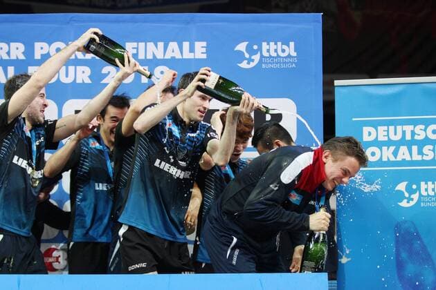 Sport Themen der Woche KW01 Sport Bilder des Tages Jubel bei TTF Liebherr Ochsenhausen Deutsches Tischtennis Pokalfinale 2019, Final Four am 05. 01. 2019 Deutsches Tischtennis Pokalfinale 2019, Final Four am 05. 01. 2019 Neu Ulm Copyright: xEIBNER Benjamin_Laux EP_BLU