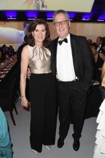 Ulrike Nasse-Meyfarth mit Ehemann Roland Nasse Poolfoto! Ball des Sports am 02.02.2019 in Wiesbaden Â