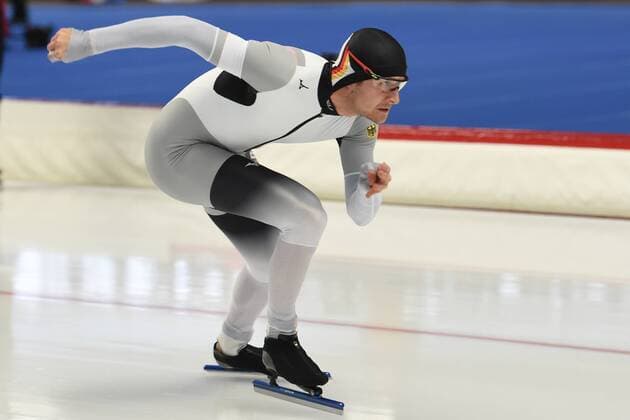 Sport Themen der Woche KW06 Sport Bilder des Tages Eisschnelllauf, WM Inzell, 1500 Herren EISSCHNELLLAUF - Joel Dufter (GER) bei der ISU Einzelstrecken Weltmeisterschaft Eisschnelllauf in Inzell über 1500m der Herren am 10.02.2019, Deutschland, Oberbayern, Traunstein Inzell Max-Aicher-Arena Oberbayern Deutschland
