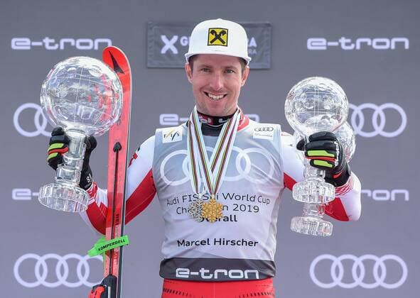 Sport Themen der Woche KW11 17.03.2019, Soldeu, AND, FIS Weltcup Ski Alpin, Siegerehrung, Gesamtweltcupwertung, Herren, im Bild 1. Platz Herren Marcel Hirscher mit der grossen Kristallkugel fr den Sieg im Gesamtweltcup Saison 2018 19 und beiden kleinen Kristallkugeln und WM Medaillen aus dieser Saison all over worlcupwinner Men Marcel Hirscher of Austria with the big crystal globe World Cup season 2018 19 and both small crystal globe and World Cup medals from this season during the men s allover winner Ceremony for the Worlcup of FIS Ski Alpine World Cup finals. Soldeu, Andorra on 2019 03 17. Soldeu