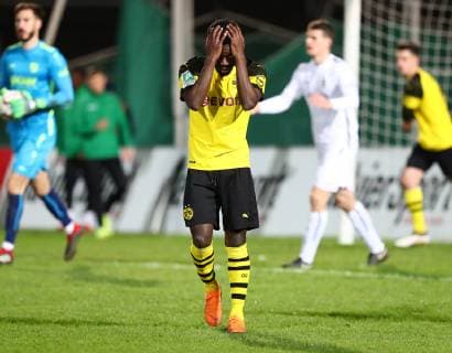 Freitag 08.03.2019, Saison 2018 19, 24. Spieltag der Regionalliga West, BVB 09 Borussia Dortmund II - SV Rödinghausen 1970, Joseph Boyamba (BVB II) trauert einer vergebenen Torchance nach