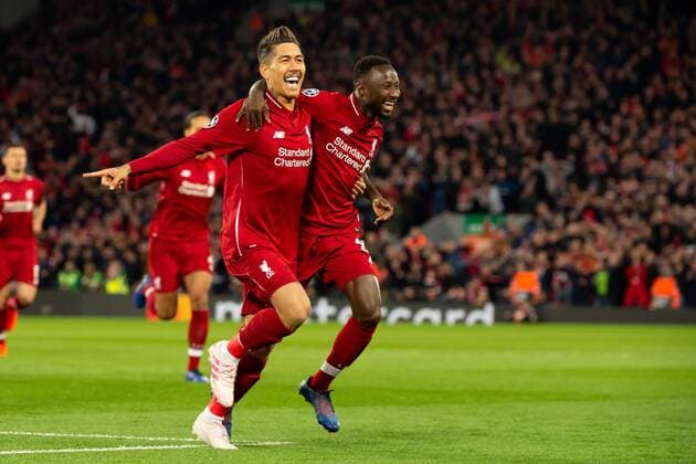 Sport Themen der Woche Sport Bilder des Tages Liverpool, England, 09.04.2019, UEFA Champions League - 2018 19 Season, Round of 8, Viertelfinale Liverpool FC vs. FC Port, Tor zum 1:0, Torschuetze Sadio Mane (LFC) jubelt mit Roberto Firmino (LFC) ( DeFodi053