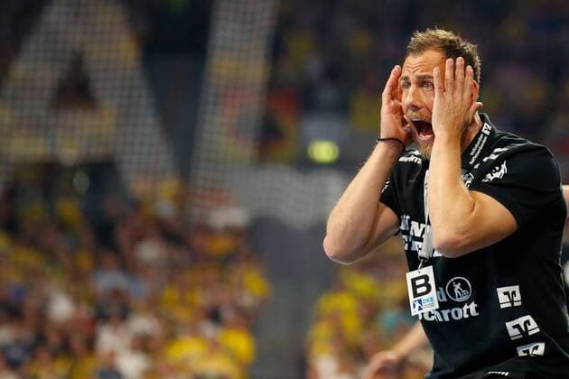Sport Themen der Woche KW16 Sport Bilder des Tages Rhein-Neckar Loewen vs. SG Flensburg-Handewitt 21.04.2019 SAP Arena in Mannheim DKB Handball Bundesliga Trainer Maik Machulla (Flensburg), Aktion Einzelbild Gestik Geste gestikuliert Mimik starker Gesichtsausdruck Emotion