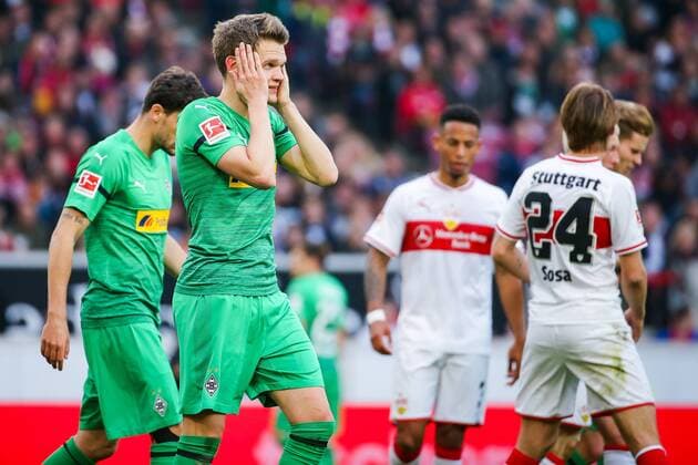 Sport Themen der Woche KW17 Sport Bilder des Tages Matthias Ginter (Borussia Moenchengladbach) unzufrieden DFL regulations prohibit any use of photographs as image sequences and or quasi-video. GER, Fussball, 1. Bundesliga, VfB Stuttgart - Borussia Moenchengladbach, 27.04.2019 Stuttgart Copyright: xTomxWellerx xEibner-Pressefotox EP_eer