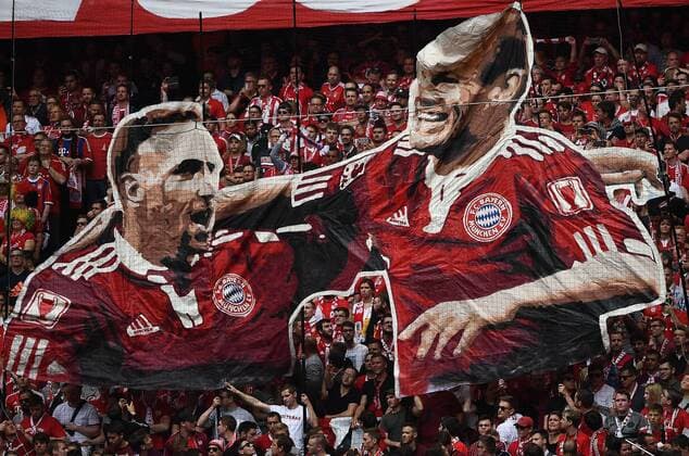 Sport Themen der Woche KW20 Sport Bilder des Tages 18.05.2019, xjhx, Fussball 1.Bundesliga, FC Bayern Muenchen - Eintracht Frankfurt emspor, v.l. Ribery Robben Plakat (DFL DFB REGULATIONS PROHIBIT ANY USE OF PHOTOGRAPHS as IMAGE SEQUENCES and or QUASI-VIDEO) Muenchen