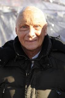 Niki Lauda ist im Alter von 70 Jahren gestorben Niki LAUDA,AUT,Portraet ,ohne Muetze,Kappe. Ski Alpin,Hahnenkammrennen Kitzbuehel 2009,Streif am 24.01.2009.Abfahrt. Ã‚Â