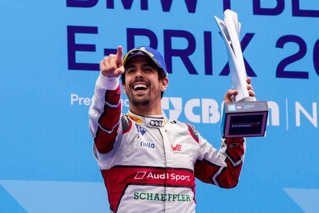 Sport Themen der Woche KW21 Sport Bilder des Tages 25.05.2019, xfrx, FIA Formel E, Großer Preis von Berlin 2019 emspor, v.l. Lucas di Grassi (Audi Audi Abt Schaeffler) (DFL DFB REGULATIONS PROHIBIT ANY USE OF PHOTOGRAPHS as IMAGE SEQUENCES and or QUASI-VIDEO) Berlin
