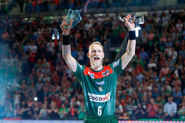 Sport Themen der Woche KW22 Sport Bilder des Tages 29.05.2019, xtgx, Handball DKB Bundesliga, SC Magdeburg - SG Bietigheim emspor, v.l. Matthias Musche (Magdeburg, 6) wird als Torschuetzenkoenig geehrt GETEC Arena