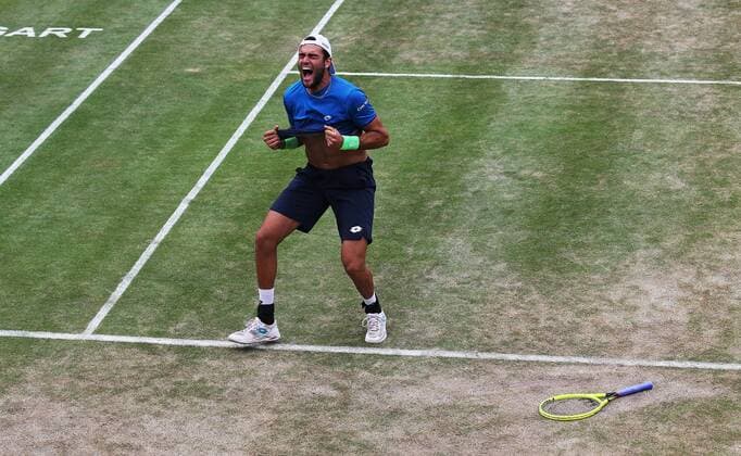 Sport Themen der Woche KW24 16.06.2019. Deutschland, Stuttgart, Tennis MercedesCup 2019, Finale Matteo Berrettini (ITA) jubelt, Jubel, Freude, freut sich