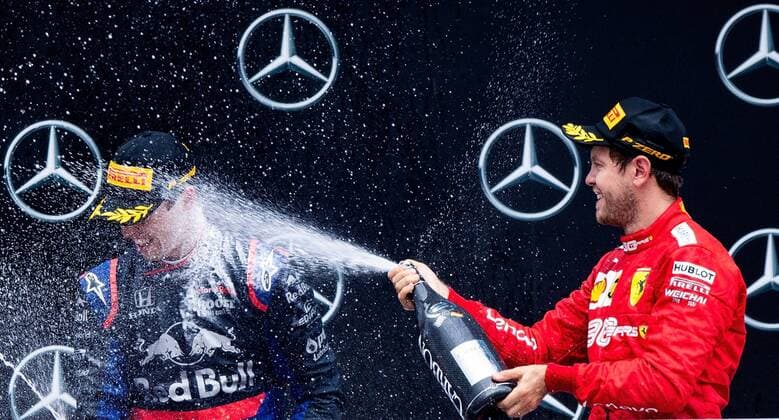 Sport Themen der Woche KW30 Sport Bilder des Tages 28.07.2019, xpsx, Motorsport FIA Formel 1, Mercedes Benz Großer Preis von Deutschland 2019 Rennen v.l. Siegerehrung, Podium, Jubel, Daniil Kvyat (Red Bull Toro Rosso Honda 26 RUS), Sebastian Vettel (Scuderia Ferrari Mission Winnow 5 GER) Hockenheim