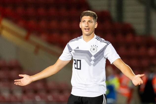 Wrexham, Wales 10.09.2019, UEFA EM Qualifikation, Gruppe I, Wales U21, U 21 - Deutschland U21, Vitaly Janelt (GER) Schaut, looks on ( Wrexham Racecourse Ground Wales United Kingdom eu-images-01061010403