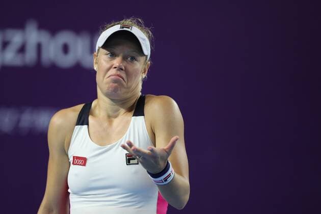 Bilder des Jahres 2019, Sport 09 September Sport Themen der Woche KW38 Sport Bilder des Tages German professional tennis player Laura Siegemund plays against American professional tennis player Sofia Kenin at the first round of WTA, Tennis Damen Guangzhou Open 2019 in Guangzhou city, south China s Guangdong province, 17 September 2019. American professional tennis player Sofia Kenin beat German professional tennis player Laura Siegemund with 2-0 at the first round of WTA Guangzhou Open 2019 in Guangzhou city, south China s Guangdong province, 17 September 2019.