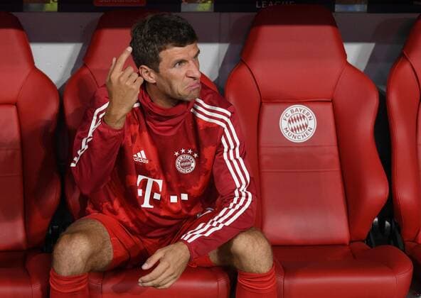 Bilder des Jahres 2019, Sport 09 September Sport Themen der Woche KW38 18.09.2019, xkvx, Fussball UEFA Champions League, FC Bayern Muenchen - Roter Stern Belgrad emspor, v.l. Thomas Mueller (FC Bayern Muenchen) (DFL DFB REGULATIONS PROHIBIT ANY USE OF PHOTOGRAPHS as IMAGE SEQUENCES and or QUASI-VIDEO) Muenchen