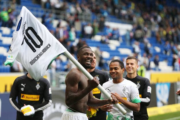 Bilder des Jahres 2019, Sport 09 September Sport Themen der Woche KW39 Sport Bilder des Tages 28.09.2019, xtvx, Fussball 1.Bundesliga, TSG 1899 Hoffenheim - Borussia Moenchengladbach emspor, v.l. Marcus Thuram (Borussia Moenchengladbach) nach dem Spiel, after the match (DFL DFB REGULATIONS PROHIBIT ANY USE OF PHOTOGRAPHS as IMAGE SEQUENCES and or QUASI-VIDEO) Sinsheim