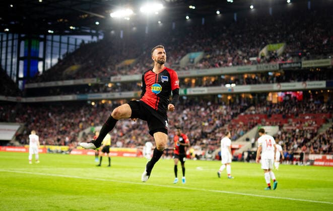 Bilder des Jahres 2019, Sport 09 September Sport Themen der Woche KW39 Sport Bilder des Tages Köln, 29.09.2019 Torjubel: Vedad Ibisevic (Hertha) springt in die Luft 1. FC Köln - Hertha BSC Berlin DFL regulations prohibit any use of photographs as image sequences and or quasi-video