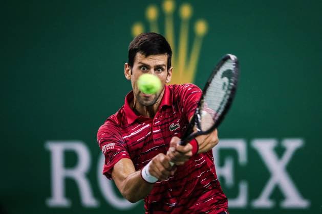 Bilder des Jahres 2019, Sport 10 Oktober Sport Themen der Woche KW41 Sport Bilder des Tages Serbian professional tennis player Novak Djokovic competes against Canadian professional tennis player Denis Shapovalov during the second round of 2019 Rolex Shanghai Masters, in Shanghai, China, 9 October 2019. Serbian professional tennis player Novak Djokovic defeated Canadian professional tennis player Denis Shapovalov with 2-0 at the second round of 2019 Rolex Shanghai Masters, in Shanghai, China, 9 October 2019.