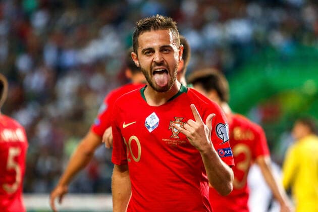 Bilder des Jahres 2019, Sport 10 Oktober Sport Themen der Woche KW41 Sport Bilder des Tages Fußball, EM Quali, Portugal - Luxemburg 11.10.2019 Uefa Qualifiers 2020 Portugal - Luxemburg v.l., Portugal s Bernardo Silva (Portugal),Torjubel, Goal celebration, celebrate the goal Foto: Joaquim Ferreira Copyright: JoaquimxFerreira