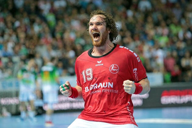 Bilder des Jahres 2019, Sport 10 Oktober Sport Themen der Woche KW41 Sport Bilder des Tages 13.10.2019, xovx, Handball HBL, HSG Wetzlar - MT Melsungen emspor, Jubel bei Timm Schneider (MT Melsungen), Freisteller. (DFL DFB REGULATIONS PROHIBIT ANY USE OF PHOTOGRAPHS as IMAGE SEQUENCES and or QUASI-VIDEO) Wetzlar