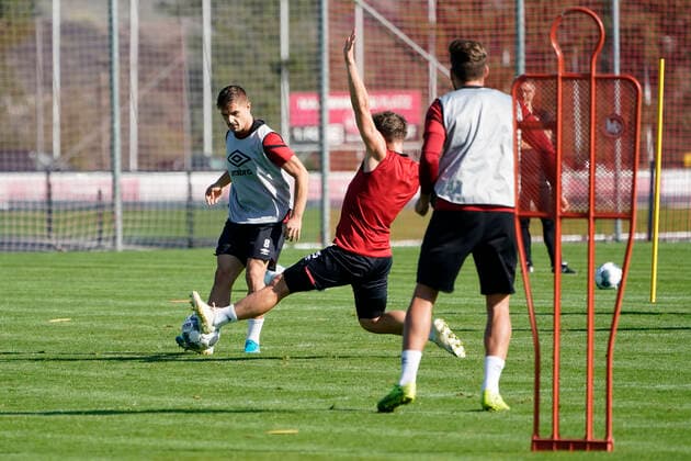 14.10.2019 - Fussball - 2. Fussball-Bundesliga - Saison 2019 2020 - 1. FC Nürnberg Nuernberg FCN Club - Training - - Soccer 2 Soccer Bundesliga Season 2019 2020 1 FC Nuremberg Nuremberg FCN Club, Deutschland, Nuernberg, Sportpark Valznerweiher - Nikola Dovedan 8 DFL REGULATIONS PROHIBIT ANY USE OF PHOTOGRAPHS AS IMAGE SEQUENCES AND OR QUASI-VIDEO. Copyright: HMBxMedia BorisxSchumacher