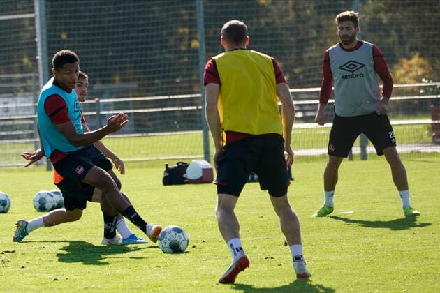 14.10.2019 - Fussball - 2. Fussball-Bundesliga - Saison 2019 2020 - 1. FC Nürnberg Nuernberg FCN Club - Training - - Soccer 2 Soccer Bundesliga Season 2019 2020 1 FC Nuremberg Nuremberg FCN Club, Deutschland, Nuernberg, Sportpark Valznerweiher - Besong DFL REGULATIONS PROHIBIT ANY USE OF PHOTOGRAPHS AS IMAGE SEQUENCES AND OR QUASI-VIDEO. Copyright: HMBxMedia BorisxSchumacher