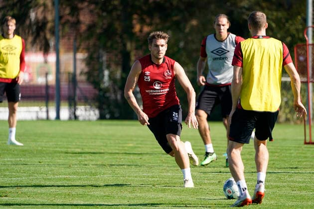 14.10.2019 - Fussball - 2. Fussball-Bundesliga - Saison 2019 2020 - 1. FC Nürnberg Nuernberg FCN Club - Training - - Soccer 2 Soccer Bundesliga Season 2019 2020 1 FC Nuremberg Nuremberg FCN Club, Deutschland, Nuernberg, Sportpark Valznerweiher - Oliver Sorg 25 DFL REGULATIONS PROHIBIT ANY USE OF PHOTOGRAPHS AS IMAGE SEQUENCES AND OR QUASI-VIDEO. Copyright: HMBxMedia BorisxSchumacher