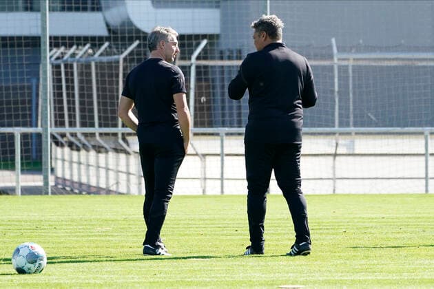 14.10.2019 - Fussball - 2. Fussball-Bundesliga - Saison 2019 2020 - 1. FC Nürnberg Nuernberg FCN Club - Training - - Soccer 2 Soccer Bundesliga Season 2019 2020 1 FC Nuremberg Nuremberg FCN Club, Deutschland, Nuernberg, Sportpark Valznerweiher - Damir Canadi, Trainer Erik Orie, Co-Trainer DFL REGULATIONS PROHIBIT ANY USE OF PHOTOGRAPHS AS IMAGE SEQUENCES AND OR QUASI-VIDEO. Copyright: HMBxMedia BorisxSchumacher