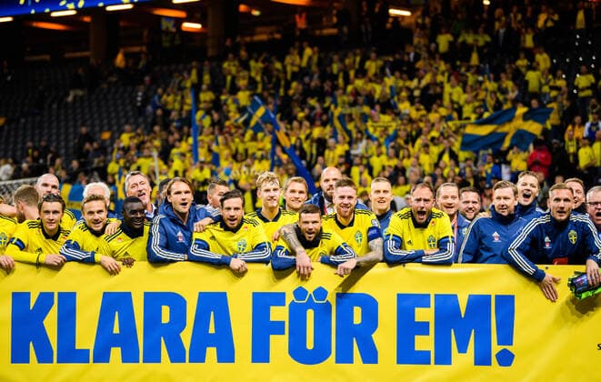 Bilder des Jahres 2019, Sport 11 November Sport Bilder des Tages 191118 Players of Sweden celebrate after the UEFA EURO, EM, Europameisterschaft,Fussball Qualifier, EM, Europameisterschaft football match between Sweden and Faroe Islands on November 18, 2019 in Stockholm. Photo: Joel Marklund BILDBYRAN kod JM 88080 BBENG football soccer fotboll fotball UEFA Euro Qualifier landskamp EM-kval em-kvalifisering em-kvalik Sverige Sverige A Sweden Färöarna Faroe Islands jubel Copyright: JOELxMARKLUND BB191118JM090