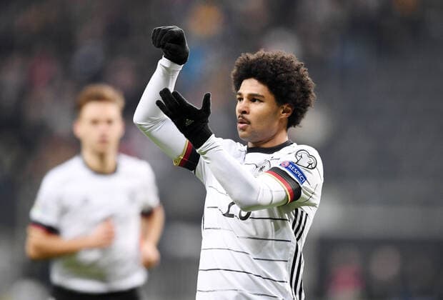 Bilder des Jahres 2019, Sport 11 November Sport Bilder des Tages Fussball International EM 2020 Qualifikation Gruppe C in Frankfurt Deutschland - Nordirland 19.11.2019 JUEBL Deutschland; Torschuetze zum 3-1 Serge Gnabry