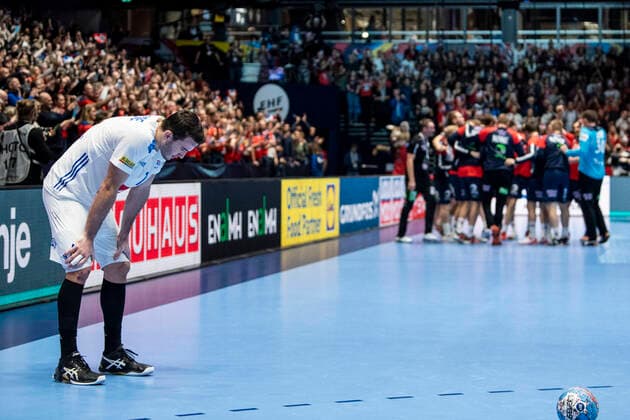 Bilder des Jahres 2020, Sport 01 Januar Sport Themen der Woche KW02 200112 Romain Lagarde of France looks dejected after the EHF European Handball Championship match between France and Norway on January 12, 2020 in Trondheim. Photo: Vegard Wivestad Grott BILDBYRAN kod VG 170465 bbeng handball handball handboll handball-em 2020 european men?s handball championship 2020 em 2020 handbolls-em 2020 ehf euro 2020 norge norway frankrike france depp dejected Copyright: VEGARDxWIVESTADxGRoTT BB200112VG081