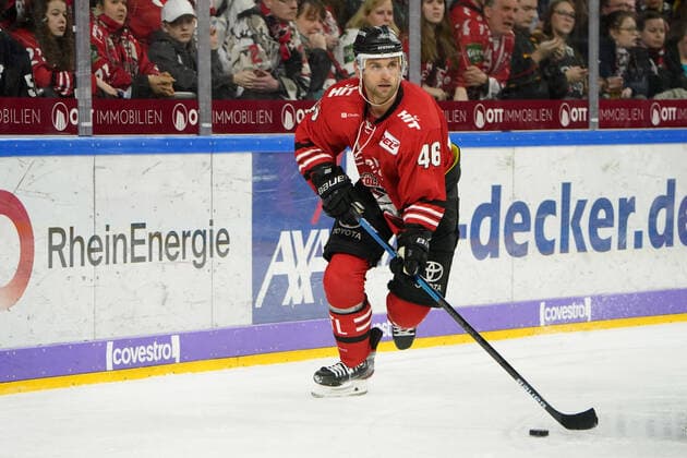 Köln, 1. DEL, Saison 2019 2020, Kölner Haie vs Grizzlys Wolfsburg , 25.02.2020, Lanxessarena Köln, Jakub Kindl , Kölner Haie,